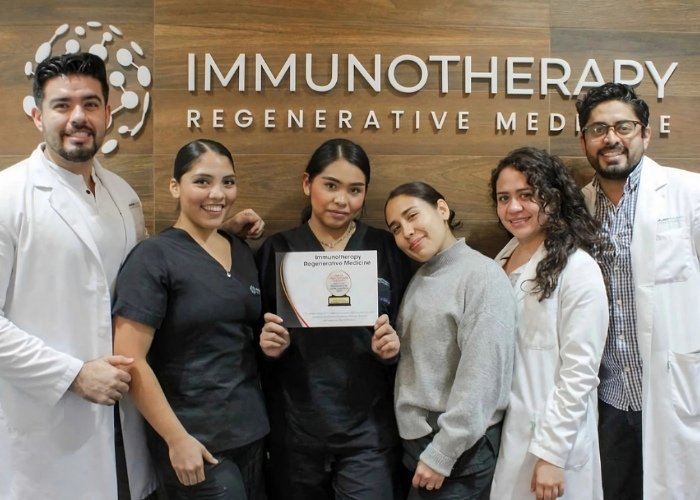 regenerative medicine specialist delivering NK cell therapy to cancer patient in Mexico clinic
